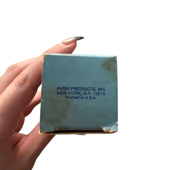 NIB Vintage Avon Crystalpoint Salt Shaker Cotillion Cologne | Full w/ Box - Picture 3 of 7